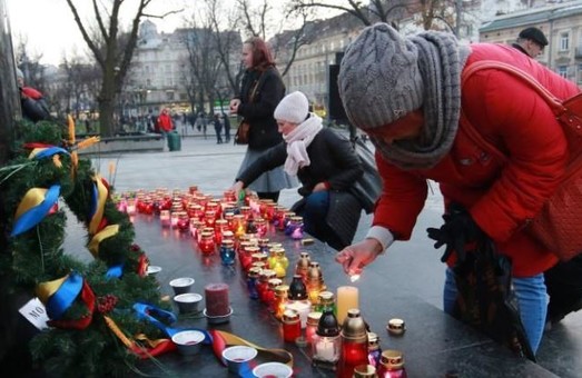 Важкі роковини – Львів вшанував пам’ять загиблих від Голодомору