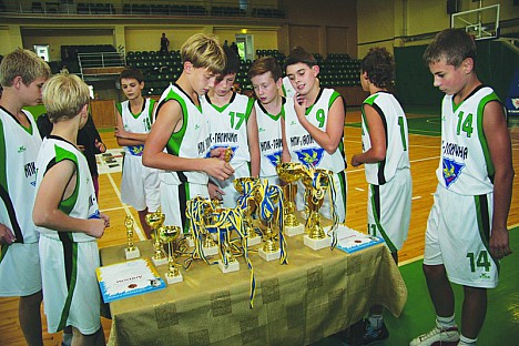 Львівські дівчата й польські хлопці перемогли на юнацькому баскетбольному турнірі у Львові