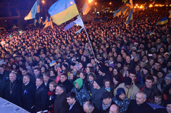 Євромайдан у Львові одноголосно підтримав рішення сесії Львівської облради