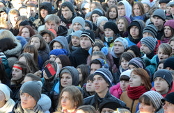 Виступ Азарова львівські студенти заглушили вигуками «Ганьба!» і «Брехня!» (ВІДЕО)