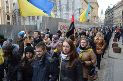 У Львові студенти пікетували обласне управління міліції проти репресій (ФОТО, ВІДЕО)