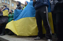 У Львові студенти пікетували обласне управління міліції проти репресій (ФОТО, ВІДЕО)