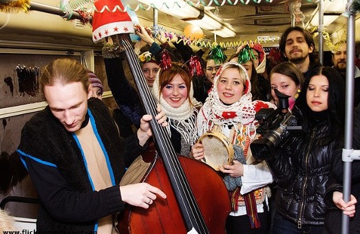 Чотири кола «Різдвяного трамваю»: Харків готується до святкування