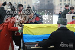 Інструмент свободи - це харківський  Майдан. Фоторепортаж про солідарність культурних людей