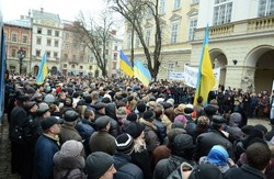 Львів провів попереджувальний страйк. Далі погрожує перейти до «справжній дій»