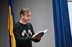 Жадан презентував нову книгу «Месопотамія» та розповів про свої враження від подій на Майдані