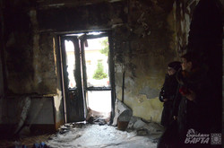 Внутрішні війська у Львові взялися відновлювати згорілу військову частину (ФОТО)