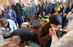 У Львові попрощалися з загиблим під час АТО генералом Сергієм Кульчицьким (ФОТО)