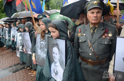 У Львові відсвяткували День Героїв (ФОТО)