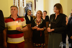 У Львові помолилися за загиблими в авіакатастрофі під Торезом (ФОТО)