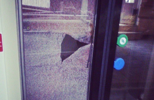 Камінь у львівський трамвай "Електрон" не кидали навмисно
