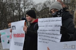 У Львові провели акцію солідарності з чеченським народом (ФОТО)