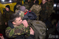До Львова з АТО повернулося близько 300 бійців 80-ї аеромобільної бригади (ФОТО)