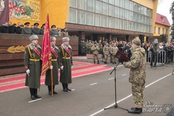 У Львові відбувся позачерговий випуск молодих офіцерів та професійних сержантів (ФОТО)