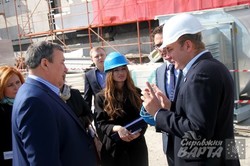 Великий ТЦ "Форум Львів" обіцяють відкрити вже до кінця літа (ФОТО)