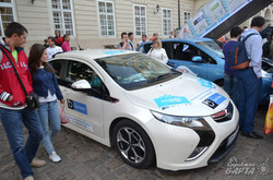 До Львова прибули електромобілі марафону «Київ — Монте-Карло 2015» (ФОТО)
