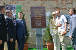 У Львові заклали пам'ятний знак жертвам тоталітарних режимів (ФОТО)