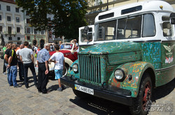 У Львові стартував фестиваль ретро-автомобілів «Leopolis Grand Prix 2015» (ФОТО)