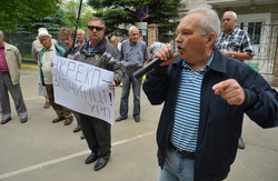 Під «Львівобленерго» протестували проти підвищення тарифів (ФОТО)