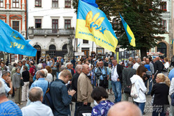 У Львові відзначили 74-річницю проголошення Акту відновлення Української Держави (ФОТО)