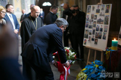 Президент Польщі у Львові помолився за Героїв України загиблих в АТО (ФОТО)
