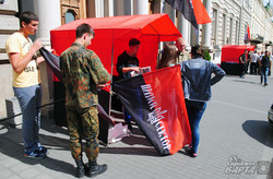 У Львові Правий Сектор проводить безстрокову акцію протесту (ФОТО)