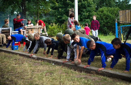 На Львівщині організували літній табір для дітей бійців АТО (ФОТО)