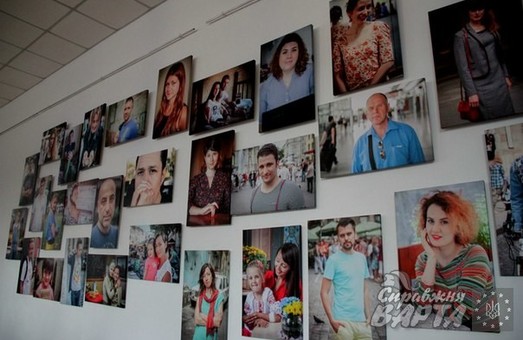 У львівській медіатеці відбулось відкриття фотовиставки "¿Обличчя переселенців?" (ФОТО)