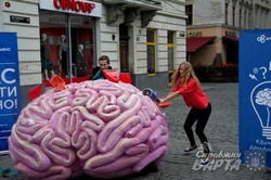 Як активісти у Львові вибивали з мізків совок (ФОТО)