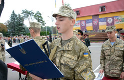 У Львові склали присягу більше півтисячі курсантів Академії сухопутних військ (ФОТО)