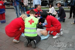 У Львові медики розповіли та показали як рятувати життя постраждалим (ФОТО)