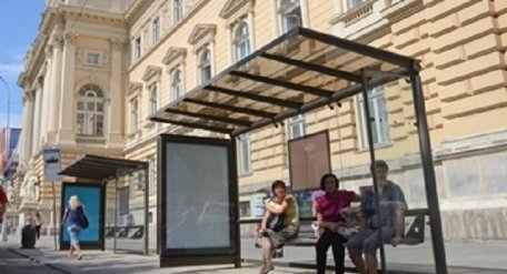 У центральній частині Львова облаштують 11 зупинок громадського транспорту