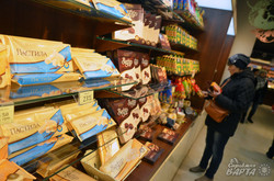 У Львові на місці Сбербанку Росії відкрився магазин «Рошен» (ФОТО)