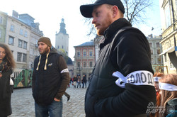 У Львові активісти розпочали акцію голодування у підтримку політв'язнів (ФОТО)