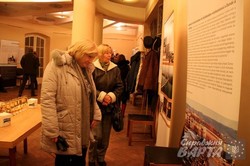 У львівській Пороховій вежі експонують виставку "Мости, епохи, Будапешт" (ФОТО)