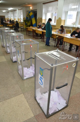 Станом на 18.00 год у Львові проголосувало 31,5% виборців (ФОТО)
