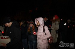 У Львові пройшла мовчазна хода пам`яті жертв Голодомору (ФОТО)