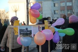 У Львові відкрили оновлений сквер Гідності (ФОТО)
