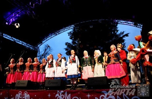 Як у Львові проходить Міжнародний різдвяний фестиваль (ФОТО)