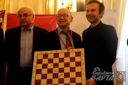 Чергову партію Чемпіонату світу з шахів серед жінок у Львові розпочав Святослав Вакарчук (ФОТО)