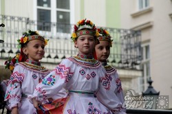 Як у Львові цьогоріч відзначають День вишиванки (ФОТО)