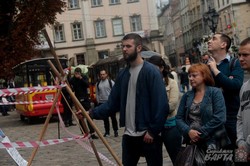 Під стінами львівської ратуші пікет проти незаконних забудов (ФОТО)