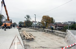 Міст на Городоцькій відкриють після 17 листопада