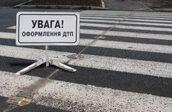 Неподалік Львова поляк за кермом автобуса збив українця