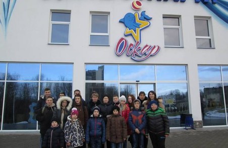 Діти учасників АТО з Львівщини побачили дельфінів