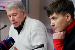 На прес-конференції Надії Савченко у Львові на журналістів чекала жорстка цензура (ФОТО)