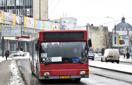 Які львівські маршрутки змінюють рух?