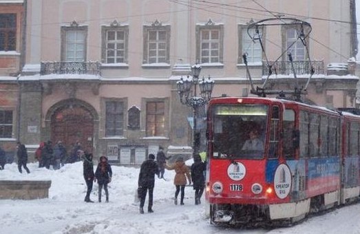 Як курсує електротранспорт у Львові?