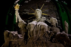Найвідоміша статуя міста Лева засяяла (ФОТО)