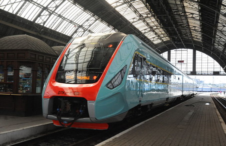«Львівська залізниця» скасувала один із регіональних рейсів